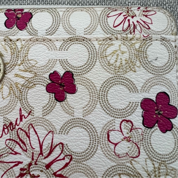 NWT COACH Waverly Floral Zip Wallet 45051 - Picture 2 of 9